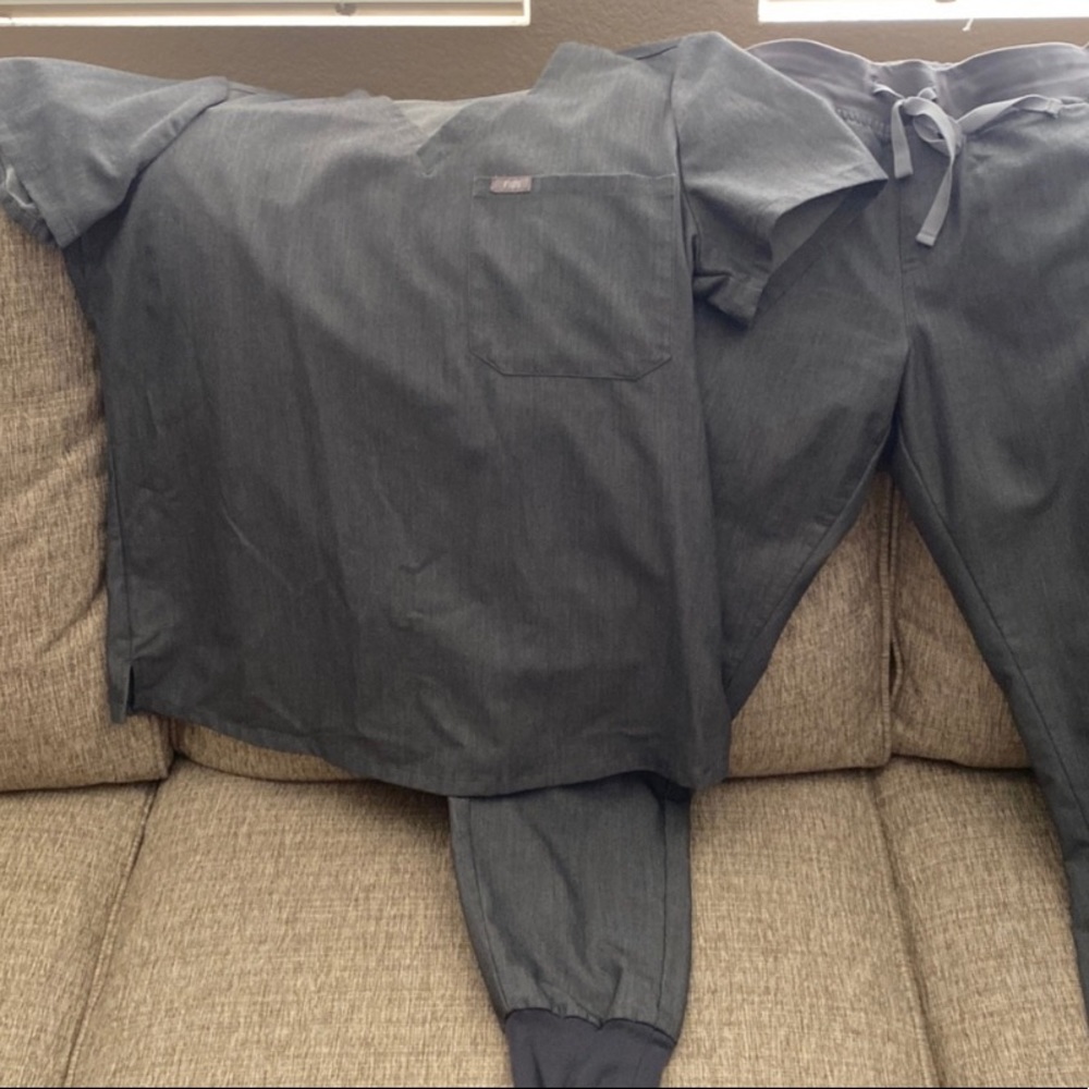 M Catarina one pocket top M/P Zamora joggers